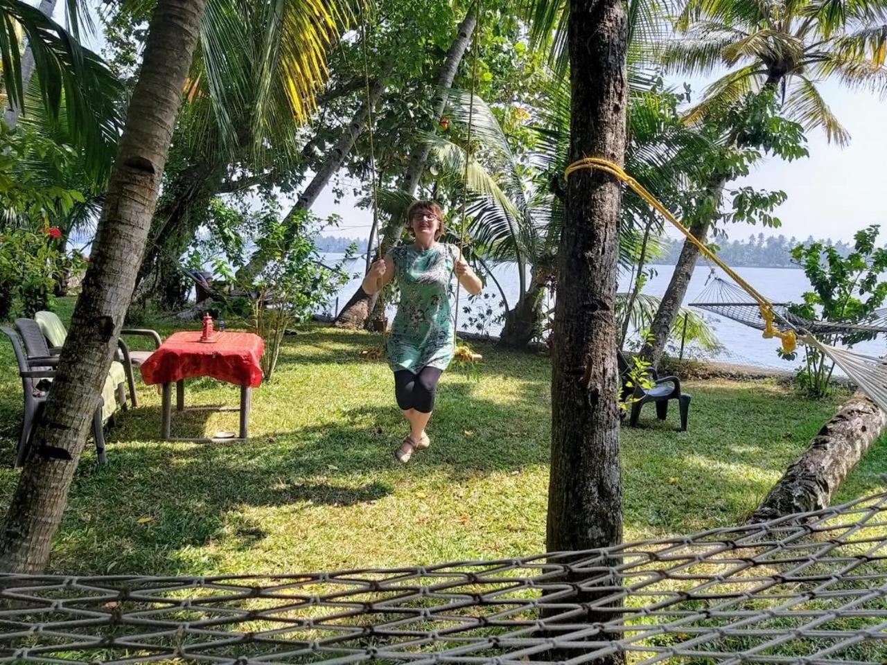 Ashtamudi Villa コッラム エクステリア 写真