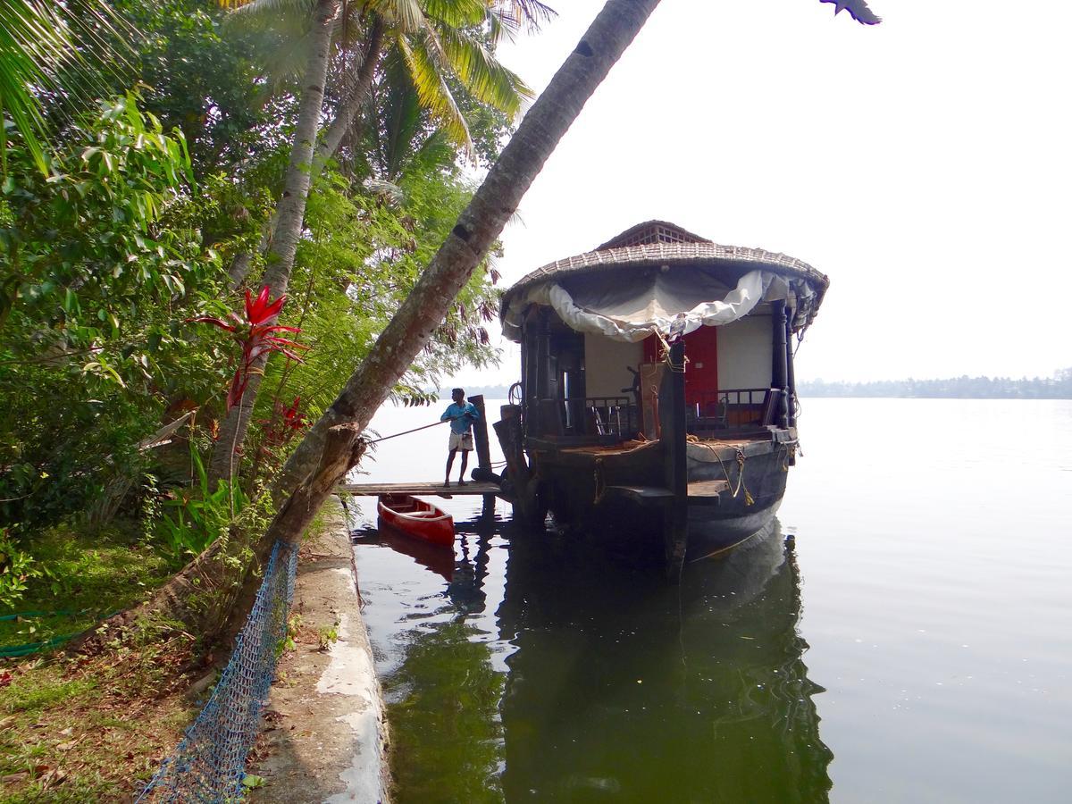 Ashtamudi Villa コッラム エクステリア 写真
